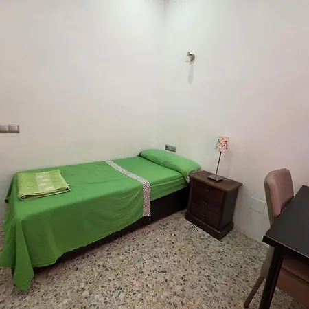 Preciosa Grande Comoda Wifi Centro Homestay